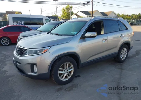 2015 Kia Sorento Lx from USA, damaged, VIN 5XYKT4A66FG588838